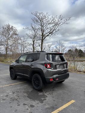 2018 Jeep Renegade Trailhawk