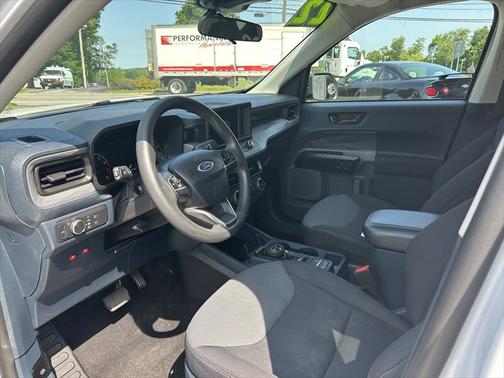 2022 Ford Maverick XL