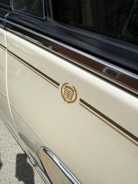 2010 Cadillac DTS Premium Collection