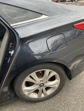2011 Hyundai SONATA Limited