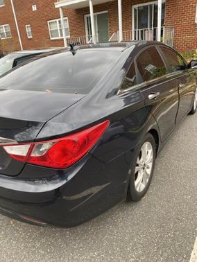 2011 Hyundai SONATA Limited