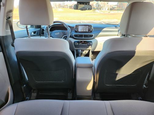 2019 Hyundai TUCSON SE