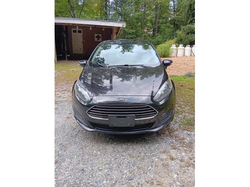 2015 Ford Fiesta SE