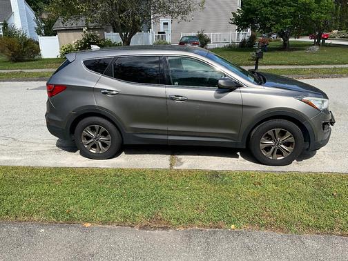 Beige 2016 Hyundai Santa Fe Sport 2.4L