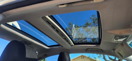 White 2007 Scion tC Base