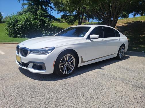 2019 BMW 750 i xDrive