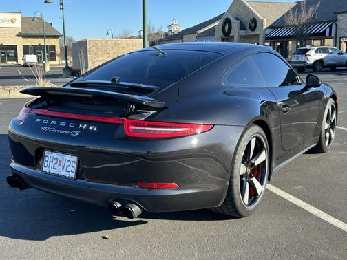 2014 Porsche 911 911 Carrera 4S
