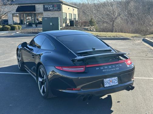 2014 Porsche 911 911 Carrera 4S