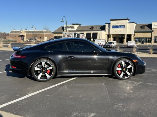 2014 Porsche 911 911 Carrera 4S