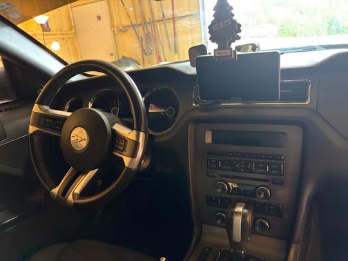 Black 2014 Ford Mustang V6