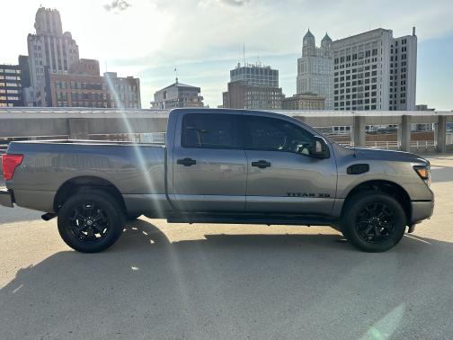 2018 Nissan Titan XD SL