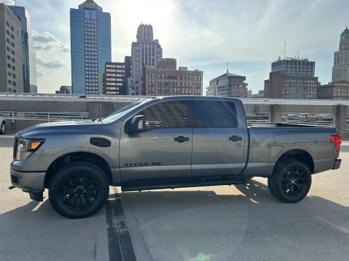 2018 Nissan Titan XD SL