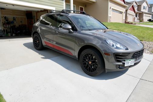 2016 Porsche Macan S