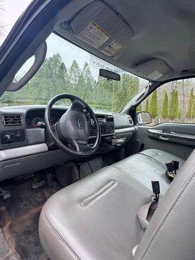 Gray 2004 Ford F-250 XL Super Duty