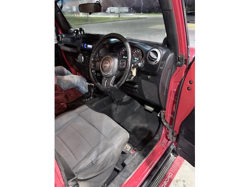 2012 Jeep Wrangler Unlimited Sport RHD