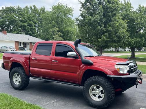 2015 Toyota Tacoma Base