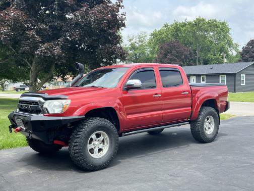2015 Toyota Tacoma Base
