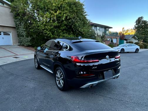 2019 BMW X4 xDrive30i
