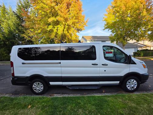 White 2017 Ford Transit-350 XLT