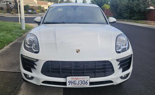 White 2016 Porsche Macan Macan S