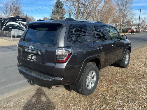 2021 Toyota 4Runner SR5