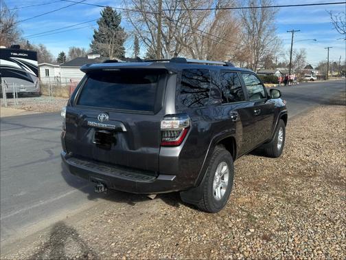 2021 Toyota 4Runner SR5