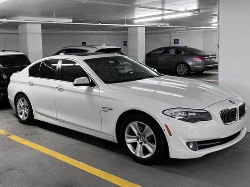 2012 BMW 528 i xDrive