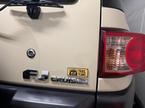 Beige 2010 Toyota FJ Cruiser Base