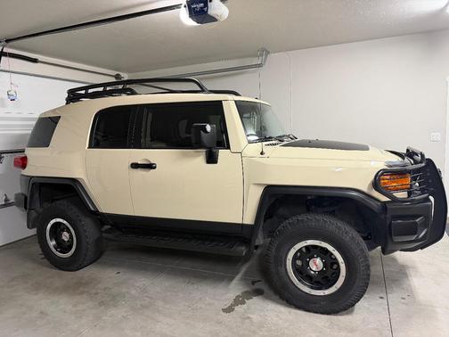 Beige 2010 Toyota FJ Cruiser Base