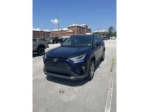 2021 Toyota RAV4 Hybrid XLE Premium