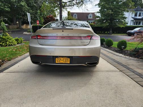 2017 Lincoln MKZ Reserve
