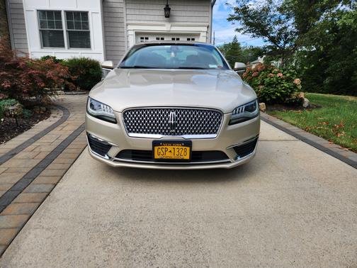 2017 Lincoln MKZ Reserve