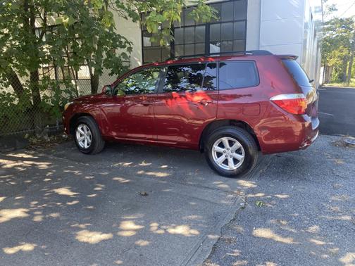 2009 Toyota Highlander Base