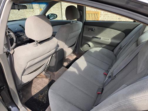 Gray 2005 Nissan Altima 2.5 S