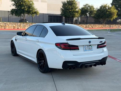White 2022 BMW M5 Base