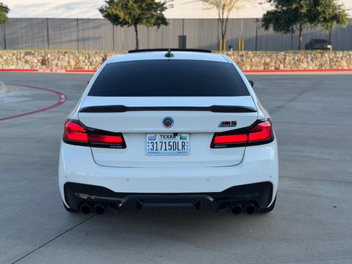 White 2022 BMW M5 Base