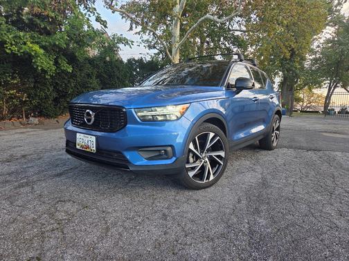 2020 Volvo XC40 T5 R-Design