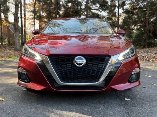 2020 Nissan Altima 2.0 Platinum
