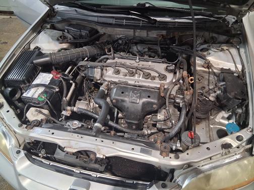 Silver 1999 Honda Accord LX