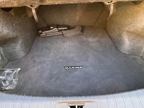 Black 2018 Nissan Maxima 3.5 SV