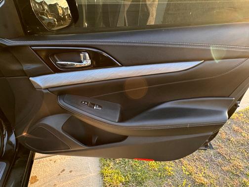 Black 2018 Nissan Maxima 3.5 SV