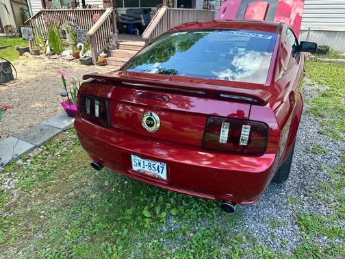 Red 2009 Ford Mustang GT