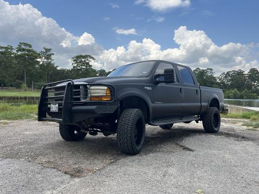 Black 2000 Ford F-250 XLT Crew Cab Super Duty