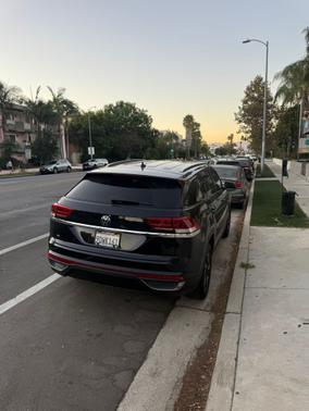 2023 Volkswagen Atlas Cross Sport 2.0T SE