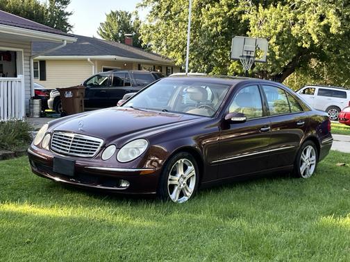 Red 2006 Mercedes-Benz E-Class E 350 4MATIC