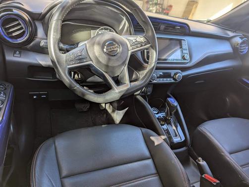 2019 Nissan Kicks SR