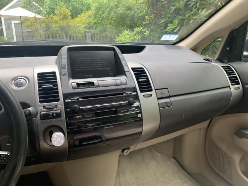 2004 Toyota Prius Base