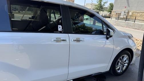 2023 Toyota Sienna Limited