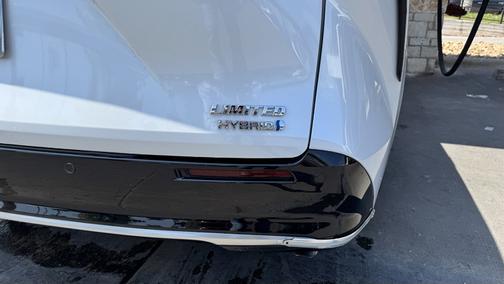 2023 Toyota Sienna Limited
