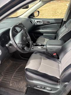 2020 Nissan Pathfinder SL